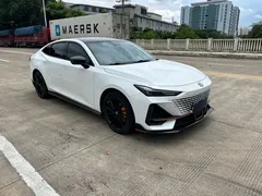 2022 Changan UNI-V 1.5T Sport, белый — фото 1
