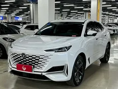 2022 Changan UNI-K iDD PHEV 130km 1.5T Premium, белый — фото 1