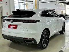2022 Changan UNI-K iDD PHEV 130km 1.5T Premium, белый — фото 22