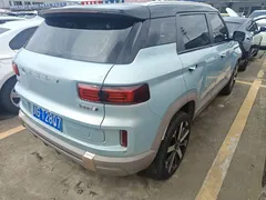 2022 Geely ICON 1.5TD, зелёный — фото 16