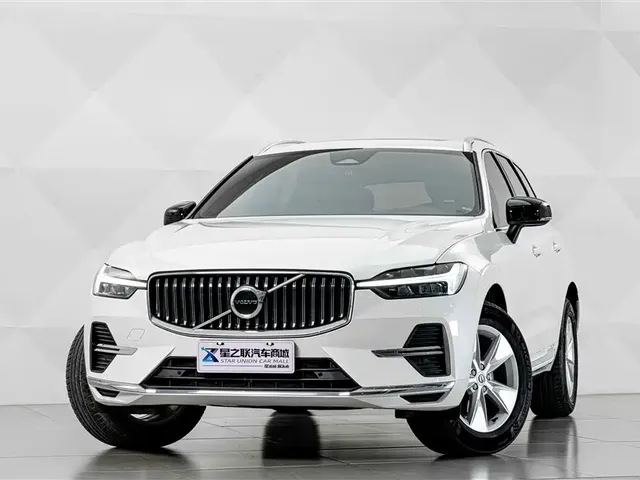 2022 Volvo XC60 4WD Zhiyi Luxury