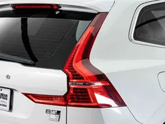 2022 Volvo XC60 4WD Zhiyi Luxury, белый — фото 8