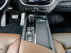 2022 Volvo XC60 4WD Zhiyi Luxury, белый — фото 12