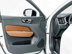 2022 Volvo XC60 4WD Zhiyi Luxury, белый — фото 15