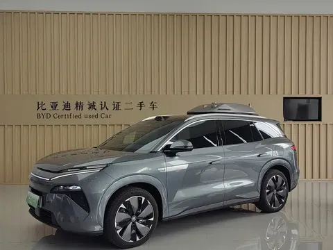 2025 BYD Tang L 175KM