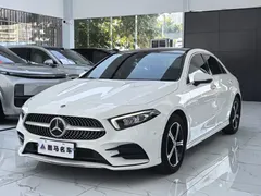 2022 Mercedes-Benz A-Class A 200 L, белый — фото 1