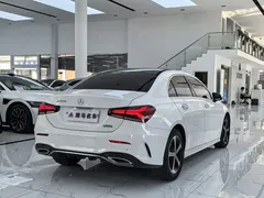 2022 Mercedes-Benz A-Class A 200 L, белый — фото 15