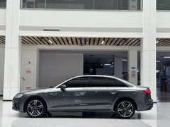2022 Audi A4L 40 TFSI — фото 8