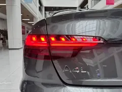 2022 Audi A4L 40 TFSI — фото 23