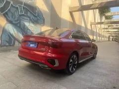 2022 Audi A3L Limousine 35 TFSI — фото 3