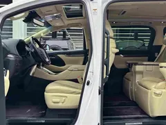 2021 Toyota Vellfire Hybrid 2.5L HV Premium, белый — фото 8