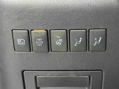 2021 Toyota Vellfire Hybrid 2.5L HV Premium, белый — фото 18