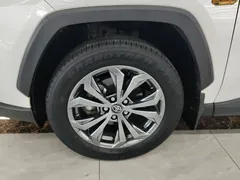 2023 Toyota RAV4 2.0L CVT 2WD 20, белый — фото 6