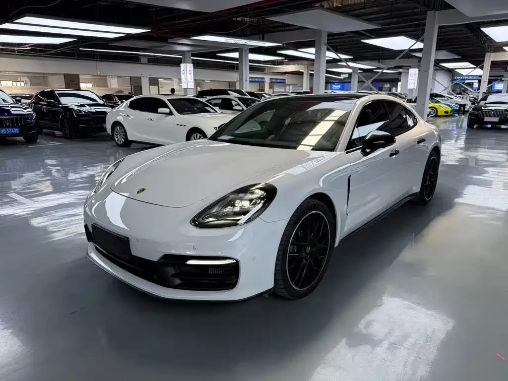 2023 Porsche Panamera 2.9T