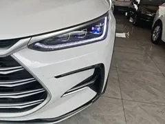 2023 BYD Tang DM-i PHEV Champion 112km Premium, белый — фото 18