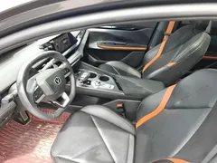 2022 Changan UNI-V 1.5T Sport, чёрный — фото 5