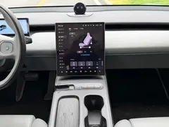 2022 Nio ET5 75kWh, синий — фото 12