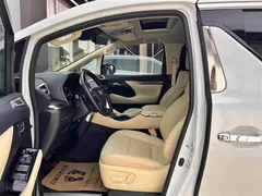 2021 Toyota Alphard Hybrid 2.5L Luxury, белый — фото 9
