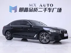 2022 BMW 5 Series 5 530Li, чёрный — фото 5