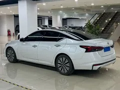 2022 Nissan Teana 2.0L XL-TLS, белый — фото 4