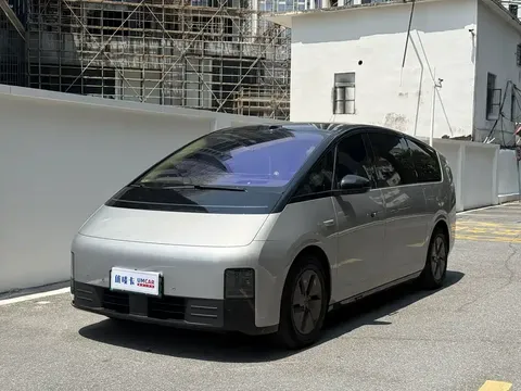 2025 Li Auto MEGA Home