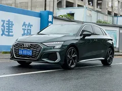 2022 Audi A3 Sportback 35 TFSI Fashion Sport, зелёный — фото 1