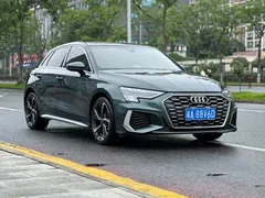 2022 Audi A3 Sportback 35 TFSI Fashion Sport, зелёный — фото 3
