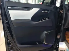 2020 Lexus LM 300h, чёрный — фото 22