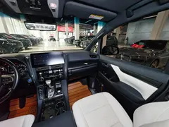 2020 Lexus LM 300h, чёрный — фото 32