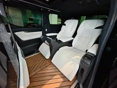 2020 Lexus LM 300h, чёрный — фото 39