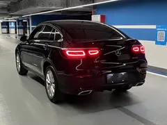 2021 Mercedes-Benz GLC 260 4MATIC SUV, чёрный — фото 9