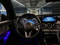 2021 Mercedes-Benz GLC 260 4MATIC SUV, чёрный — фото 17