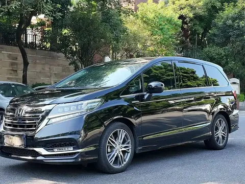 2019 Honda Elysion 2.0L Hybrid Supreme