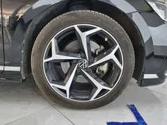 2023 Volkswagen Magotan 330TSI DCT Luxury, чёрный — фото 6