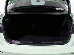 2023 Audi A3L Limousine 35 TFSI, зелёный — фото 21