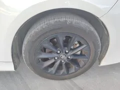 2021 Toyota Corolla TNGA 1.5L CVT GR SPORT, белый — фото 24