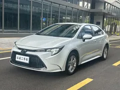 2022 Toyota Levin 185T CVT Luxury, белый — фото 1