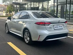 2022 Toyota Levin 185T CVT Luxury, белый — фото 4