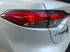 2022 Toyota Levin 185T CVT Luxury, белый — фото 12