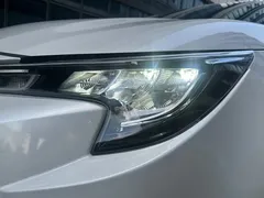 2022 Toyota Levin 185T CVT Luxury, белый — фото 13