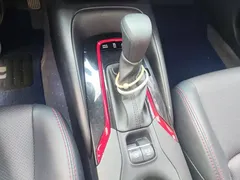 2021 Toyota Levin Hybrid 1.8H E-CVT Sport, белый — фото 16
