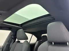 2022 Toyota Levin 185T CVT Luxury, белый — фото 24
