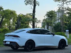 2022 Changan UNI-V 1.5T Sport, белый — фото 21