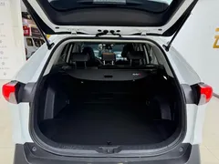 2023 Toyota RAV4 2.0L CVT 2WD Plus, белый — фото 8