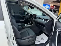 2023 Toyota RAV4 2.0L CVT 2WD Plus, белый — фото 13