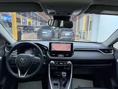 2023 Toyota RAV4 2.0L CVT 2WD Plus, белый — фото 23