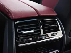 2022 BMW 5 Series 5 530Li M, белый — фото 19