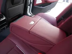 2022 BMW 5 Series 5 530Li M, белый — фото 20