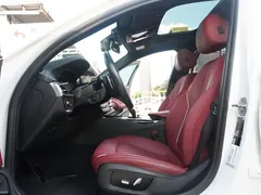 2022 BMW 5 Series 5 530Li M, белый — фото 24