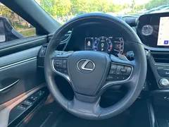 2023 Lexus ES 200, белый — фото 10